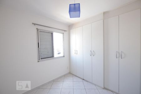 Quarto 2 de apartamento para alugar com 2 quartos, 43m² em Vila Bertioga, São Paulo