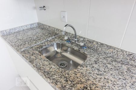 Apartamento para alugar com 58m², 2 quartos e 2 vagasCozinha