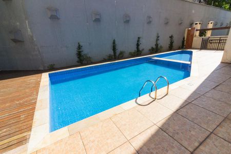 Apartamento para alugar com 58m², 2 quartos e 2 vagasPiscina