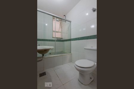 Banheiro Social de apartamento para alugar com 3 quartos, 140m² em Santo Antônio, Belo Horizonte
