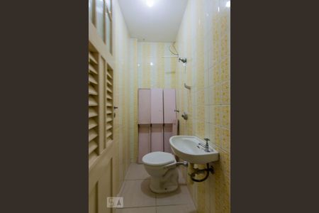 Apartamento para alugar com 140m², 3 quartos e 1 vaga Apartamento para alugar com 140m², 3 quartos e 1 vagaBanheiro de Serviço