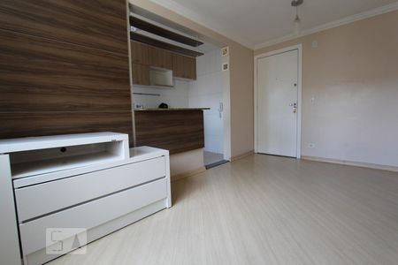 Sala de apartamento para alugar com 2 quartos, 56m² em Capão Raso, Curitiba