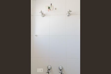 Banheiro de apartamento para alugar com 2 quartos, 75m² em Jardim Santo Antônio, Santo André