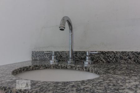Apartamento para alugar com 75m², 2 quartos e 2 vagas Apartamento para alugar com 75m², 2 quartos e 2 vagasSuite