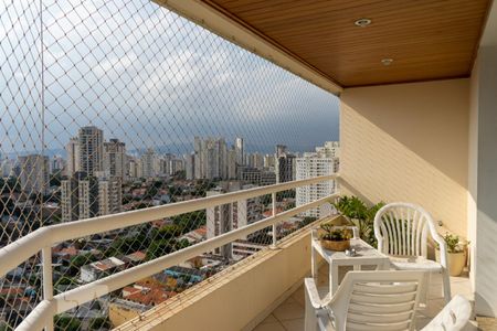 Apartamento à venda com 110m², 3 quartos e 3 vagas Apartamento à venda com 110m², 3 quartos e 3 vagasVaranda da Sala
