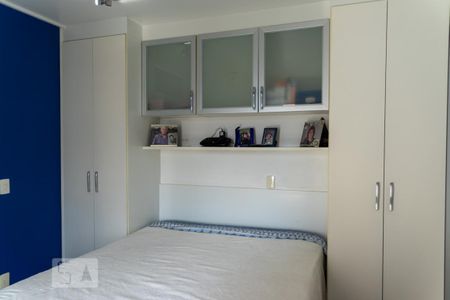 Apartamento à venda com 110m², 3 quartos e 3 vagas Apartamento à venda com 110m², 3 quartos e 3 vagasSuíte