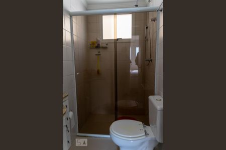 Apartamento à venda com 110m², 3 quartos e 3 vagas Apartamento à venda com 110m², 3 quartos e 3 vagasBanheiro