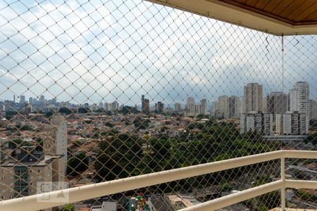 Apartamento à venda com 110m², 3 quartos e 3 vagas Apartamento à venda com 110m², 3 quartos e 3 vagasVista do Quarto 3