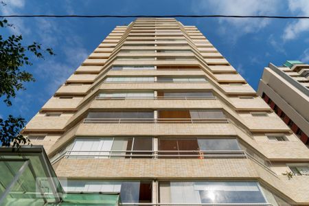 Apartamento à venda com 110m², 3 quartos e 3 vagas Apartamento à venda com 110m², 3 quartos e 3 vagasFachada