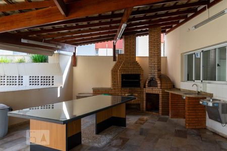 Apartamento à venda com 110m², 3 quartos e 3 vagas Apartamento à venda com 110m², 3 quartos e 3 vagasÁrea comum - Churrasqueira