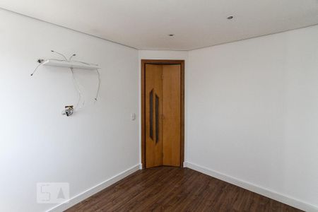 Quarto de apartamento para alugar com 2 quartos, 54m² em Vila Bertioga, São Paulo