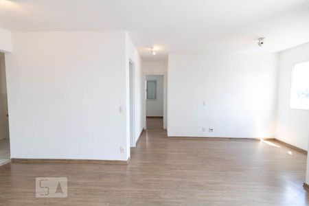 Sala de apartamento à venda com 2 quartos, 66m² em Vila Metalúrgica, Santo André