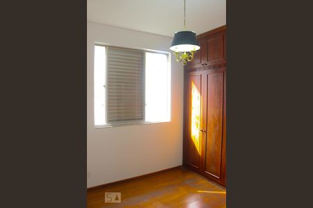 Casa à venda com 100m², 3 quartos e sem vaga