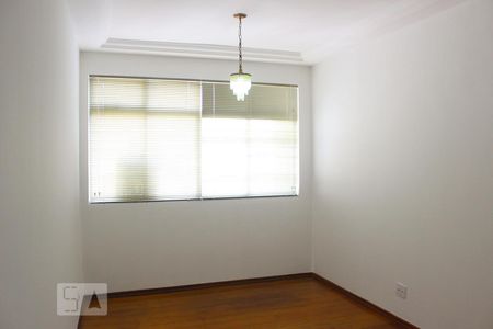 Casa à venda com 3 quartos, 100m² em Serra , Belo Horizonte