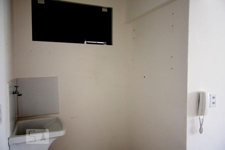 Detalhe da area de serviço de apartamento para alugar com 2 quartos, 38m² em Guará Ii, Brasília