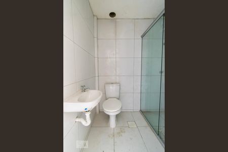 Banheiro de apartamento para alugar com 2 quartos, 43m² em Guará Ii, Brasília