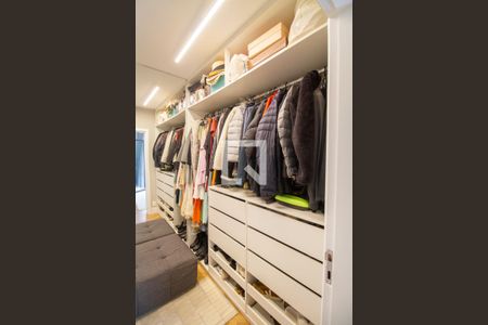Apartamento à venda com 190m², 3 quartos e 3 vagasCloset da Suíte 3