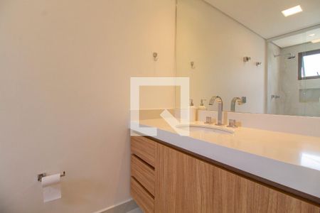 Apartamento à venda com 190m², 3 quartos e 3 vagasBanheiro da Suíte 2