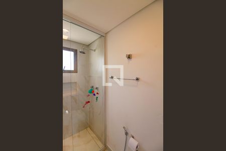 Apartamento à venda com 190m², 3 quartos e 3 vagasBanheiro da Suíte 1