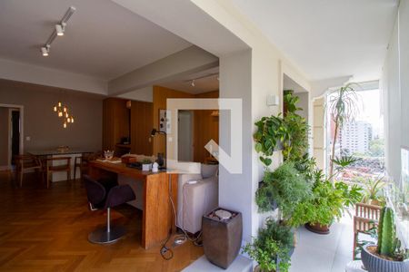 Apartamento à venda com 190m², 3 quartos e 3 vagasVaranda