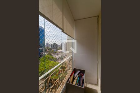 Apartamento à venda com 190m², 3 quartos e 3 vagasVaranda da Suíte 3