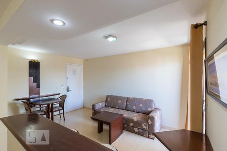 Sala de apartamento para alugar com 1 quarto, 52m² em Cambuí, Campinas