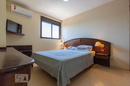 Quarto da suíte de apartamento para alugar com 1 quarto, 52m² em Cambuí, Campinas