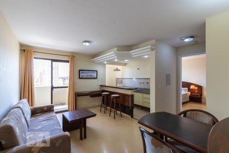 Sala de apartamento para alugar com 1 quarto, 52m² em Cambuí, Campinas