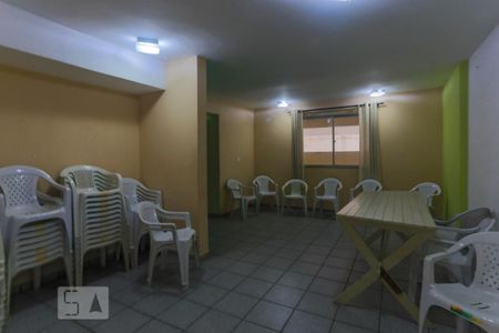 Apartamento para alugar com 35m², 1 quarto e sem vaga Apartamento para alugar com 35m², 1 quarto e sem vagaÁrea comum - Salão de Festas