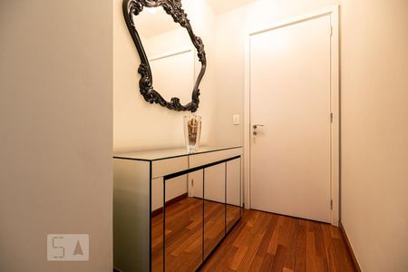 Sala de apartamento para alugar com 1 quarto, 48m² em Vila Olímpia, São Paulo
