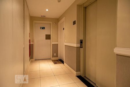 Apartamento para alugar com 48m², 1 quarto e 2 vagasHall