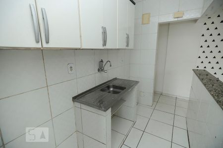 Apartamento à venda com 50m², 2 quartos e sem vaga Apartamento à venda com 50m², 2 quartos e sem vagaCozinha