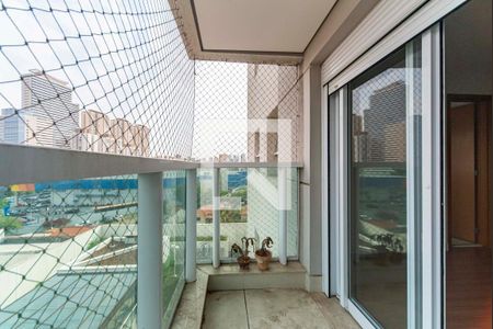 Apartamento à venda com 83m², 2 quartos e 2 vagasVaranda do Quarto 1