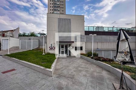 Apartamento à venda com 83m², 2 quartos e 2 vagasFachada e portaria