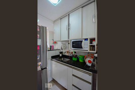 Apartamento à venda com 80m², 2 quartos e sem vagaCozinha