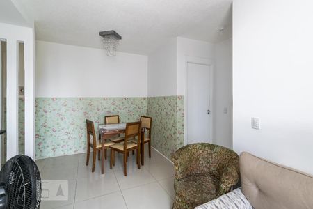 Sala de apartamento para alugar com 2 quartos, 47m² em Irajá, Rio de Janeiro