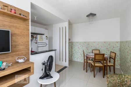 Sala de apartamento para alugar com 2 quartos, 47m² em Irajá, Rio de Janeiro