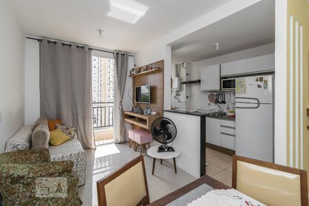 Sala de apartamento para alugar com 2 quartos, 47m² em Irajá, Rio de Janeiro