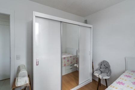 Quarto 1 de apartamento para alugar com 2 quartos, 47m² em Irajá, Rio de Janeiro