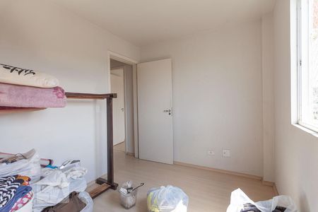 Quarto 2 de apartamento para alugar com 2 quartos, 70m² em Santa Cândida, Curitiba