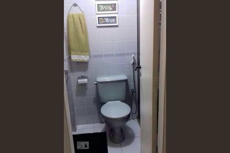 Banheiro 1 de apartamento à venda com 2 quartos, 70m² em Barra da Tijuca, Rio de Janeiro