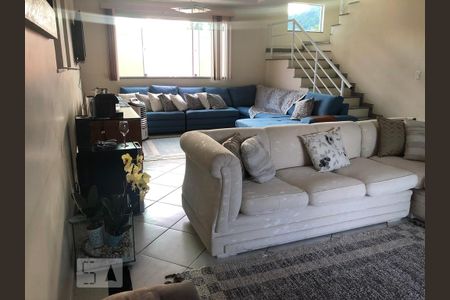 Casa de Condomínio à venda com 4 quartos, 300m² em Vargem Pequena, Rio de Janeiro
