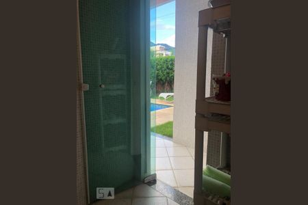 Casa de condomínio à venda com 300m², 4 quartos e 3 vagas