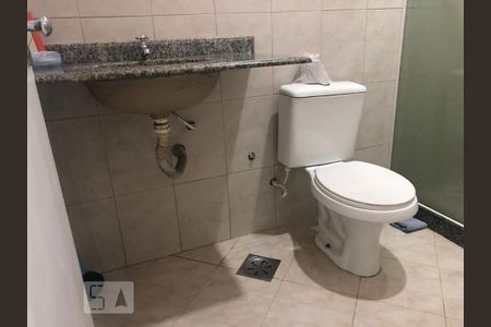 Casa de condomínio à venda com 300m², 4 quartos e 3 vagas