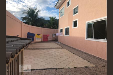 Casa de condomínio à venda com 300m², 4 quartos e 3 vagas