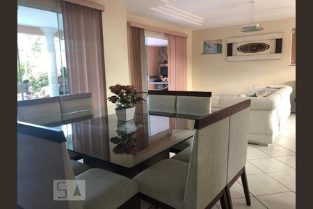 Casa de Condomínio à venda com 4 quartos, 300m² em Vargem Pequena, Rio de Janeiro