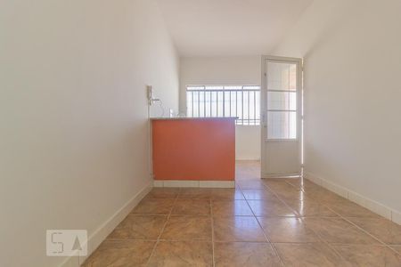 Casa para alugar com 1 quarto, 50m² em Padre Eustáquio, Belo Horizonte