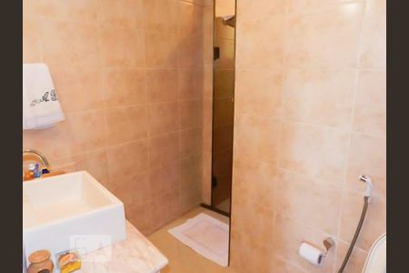 Apartamento à venda com 115m², 3 quartos e 1 vagaBanheiro da Suíte