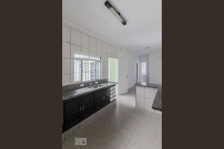 Casa para alugar com 160m², 1 quarto e 2 vagasCozinha