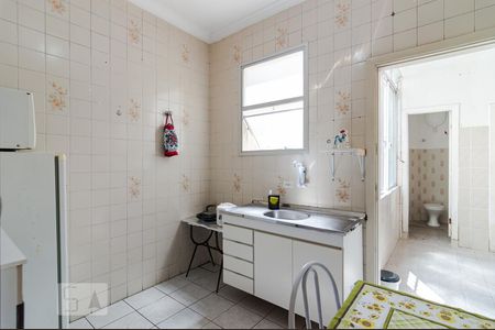 Apartamento à venda com 88m², 2 quartos e sem vaga Apartamento à venda com 88m², 2 quartos e sem vagaCozinha